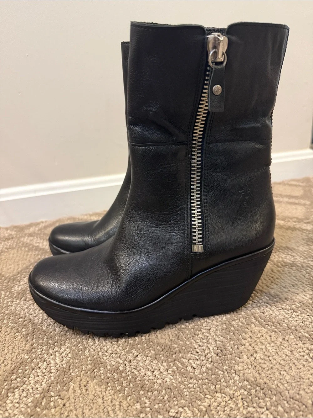 Fly London women’s black leather wedge boots zip up with silver hardware chunky